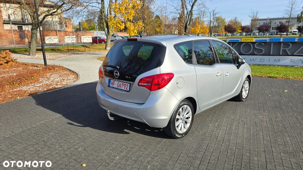 Opel Meriva - 38