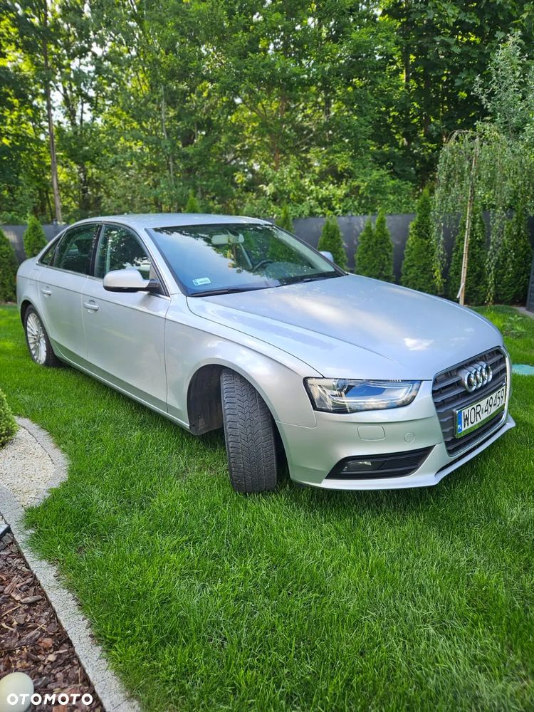 Audi A4 Limousine 2012 photo 5