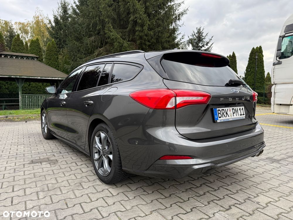 Ford Focus 1.5 EcoBoost Start-Stopp-System ST-LINE - 8