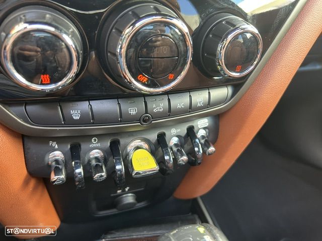 MINI Countryman Cooper SE ALL4 Auto - 36