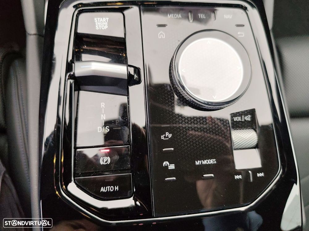 BMW 530 e Pack Desportivo M - 29