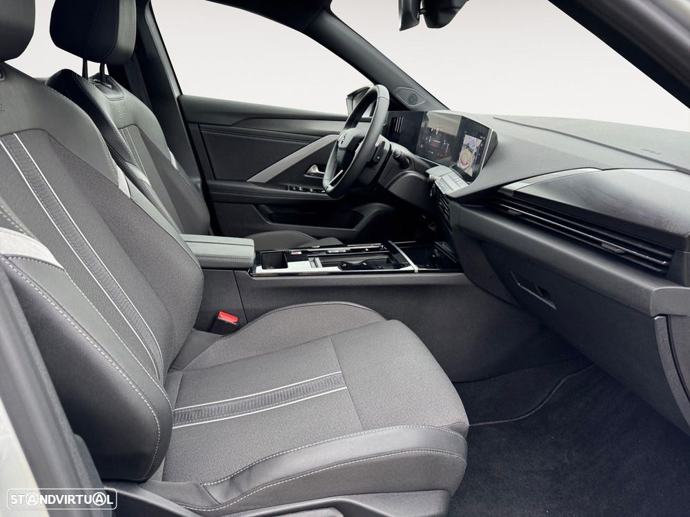 Opel Astra 1.5 D GS Aut. - 15