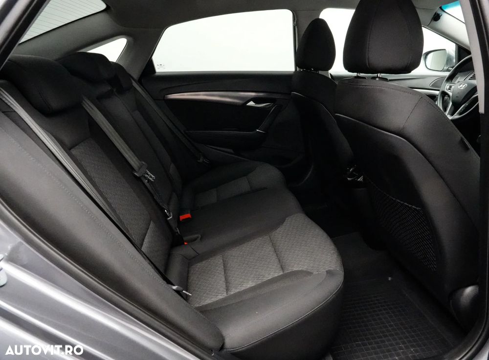 Hyundai i40 - 17