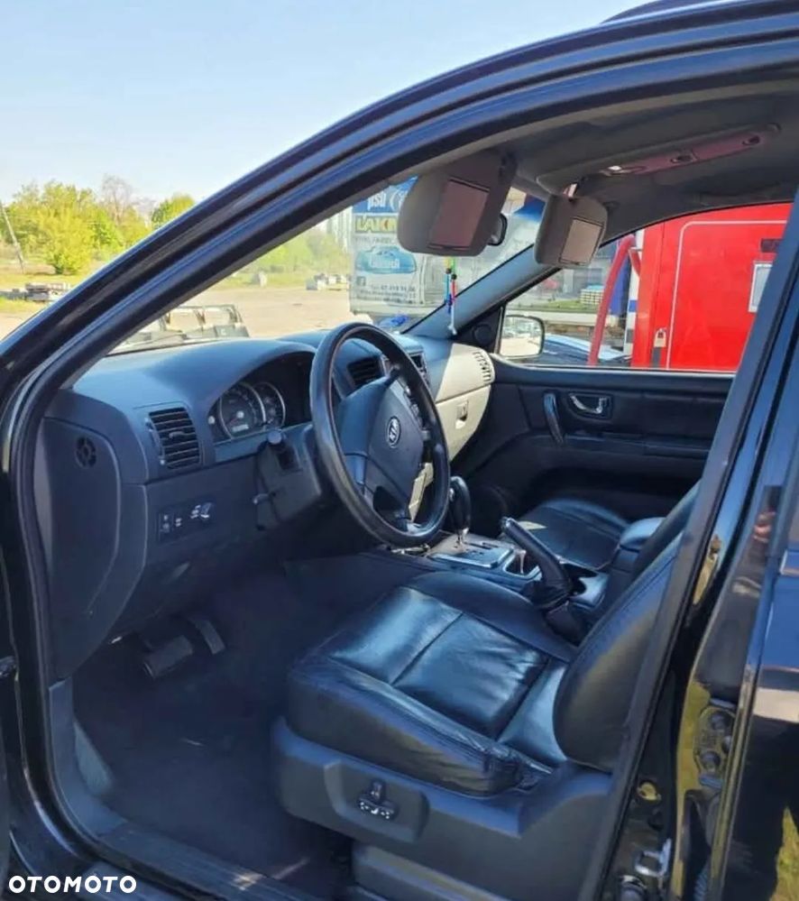 Kia Sorento - 2