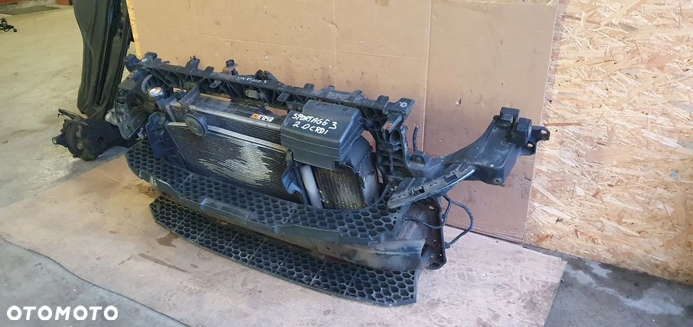 Pas przedni wzmocnienie chłodnice kompletny Kia Sportage III 2.0 CRDI - 3