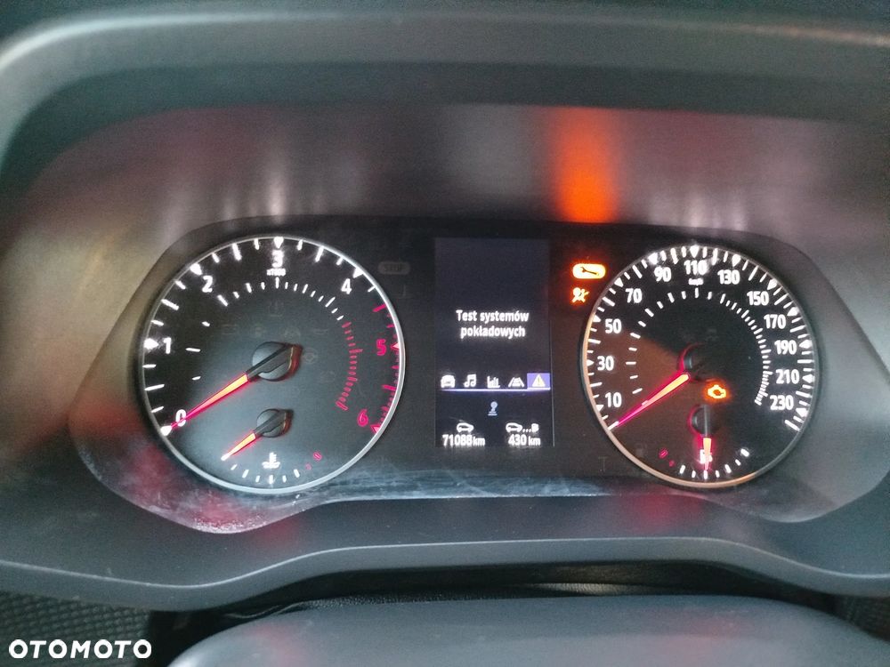 Renault Trafic - 12
