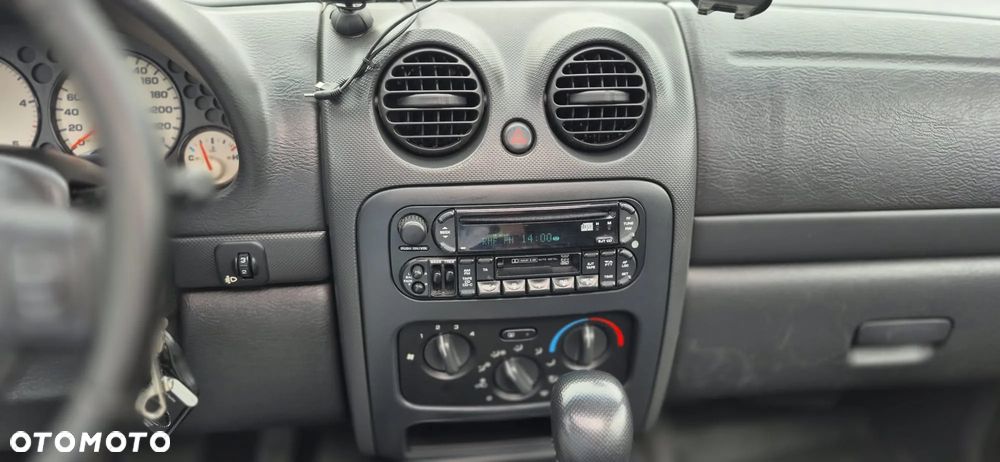 Jeep Renegade - 8