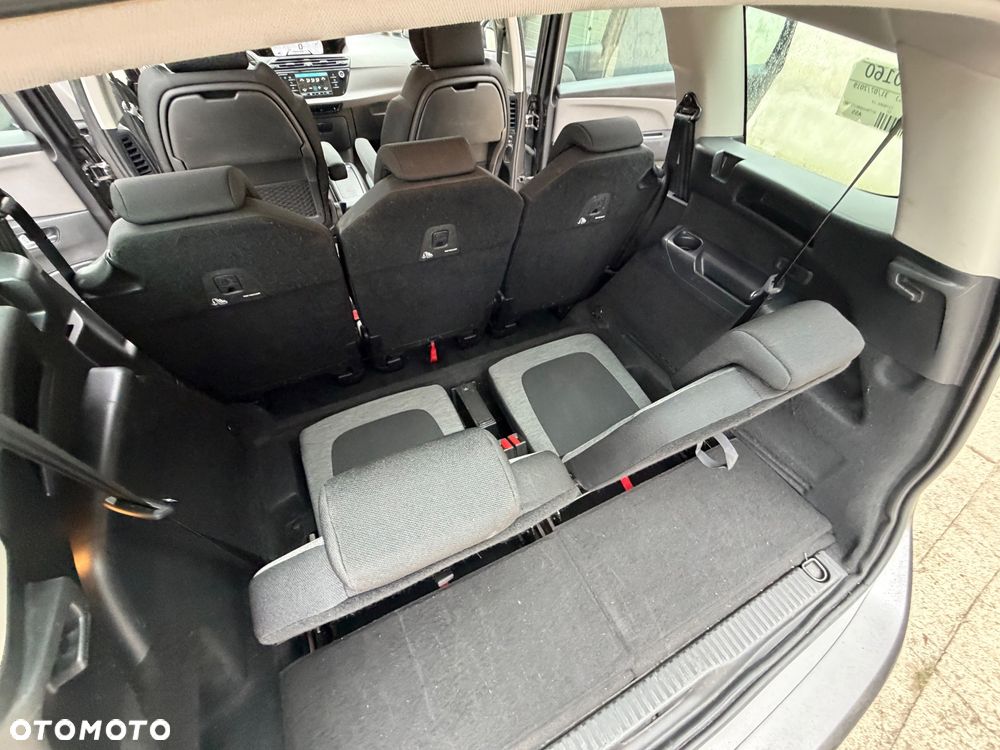 Citroën C4 Grand Picasso - 11