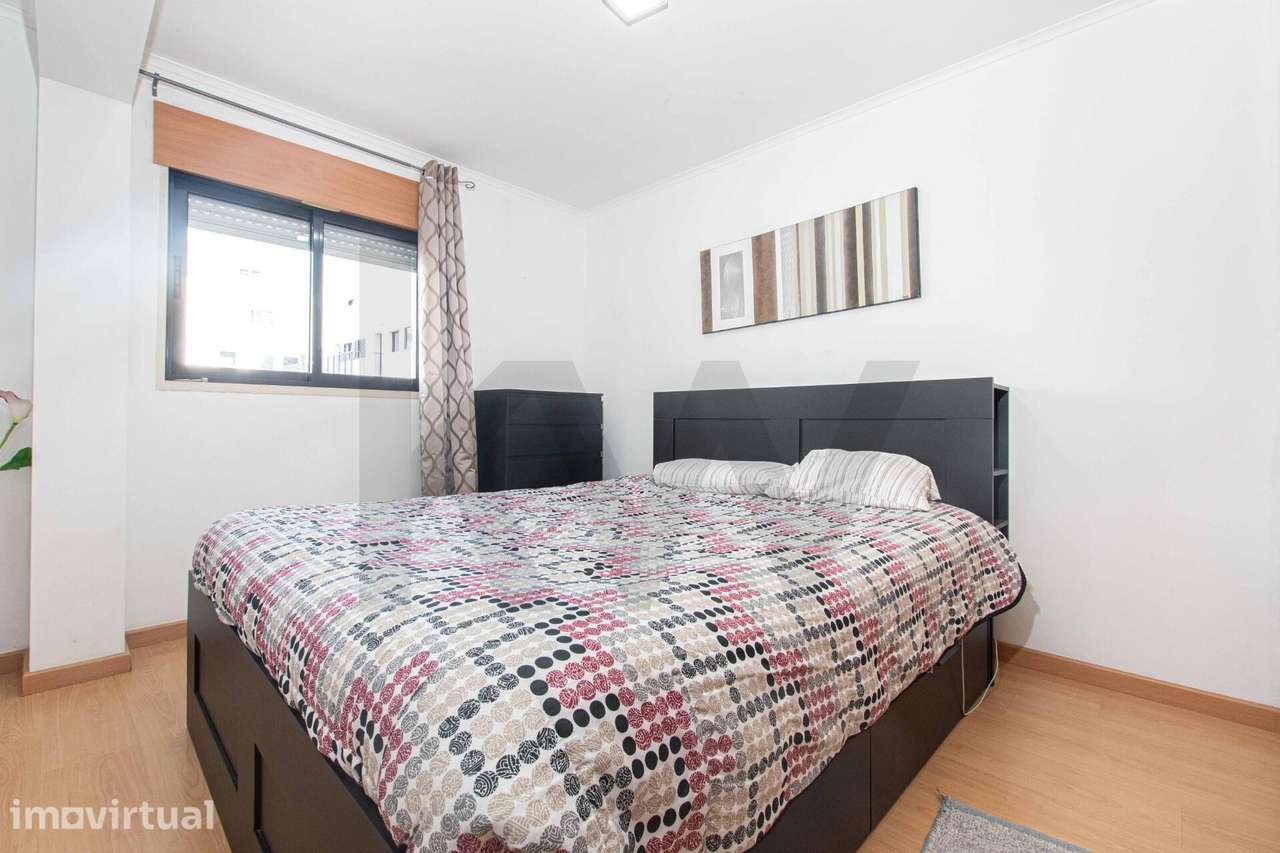 Apartamento T2 com parqueamento e arrecadação - Grande imagem: 5/21