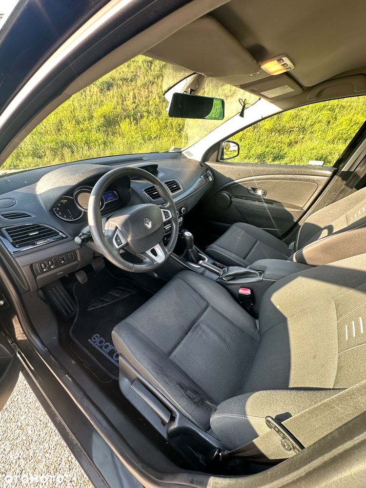 Renault Megane 1.5 dCi Authentique - 9