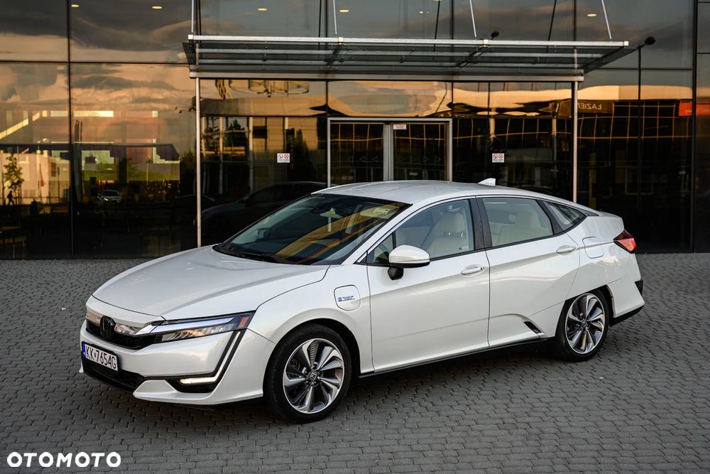 Honda Clarity - 1