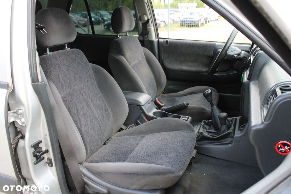 Opel Frontera - 25