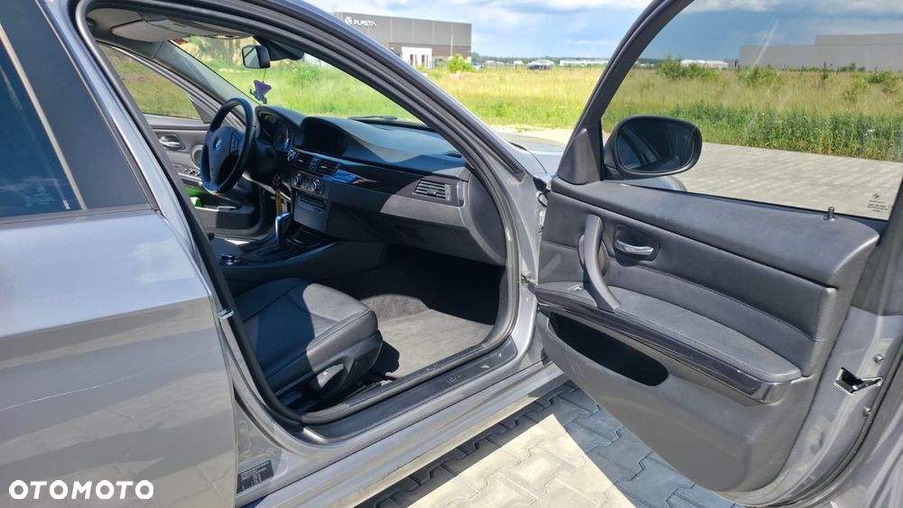 BMW Seria 3 - 18