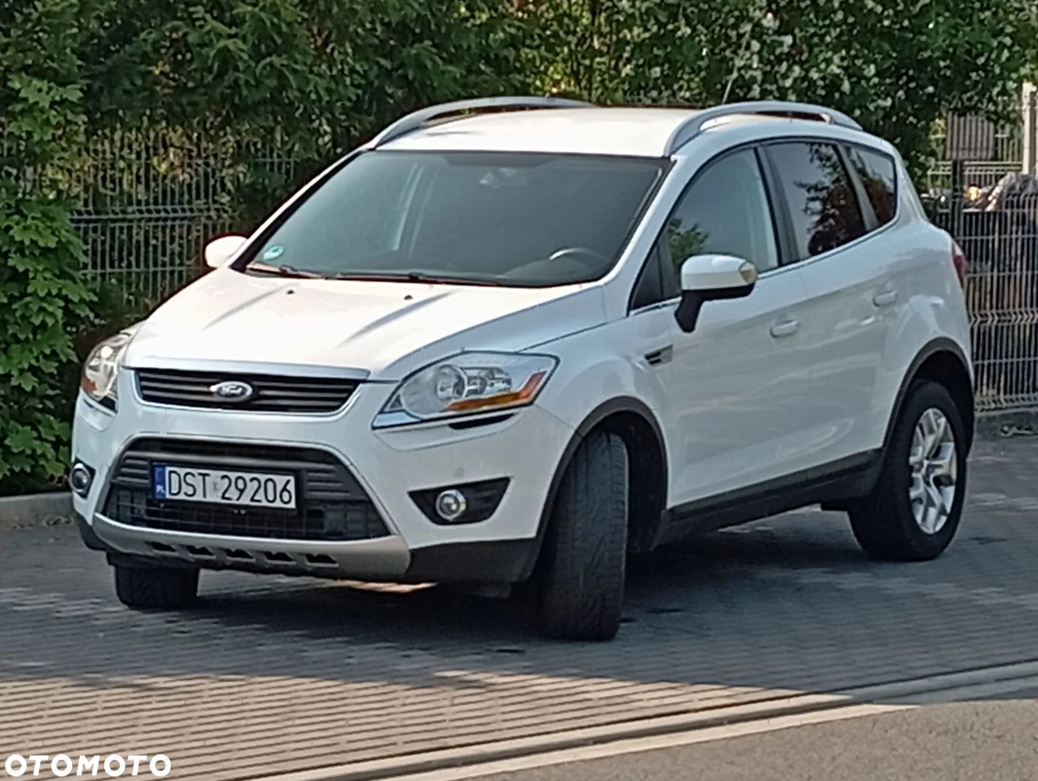 Ford Kuga 2.0 TDCi 2x4 Trend - 9