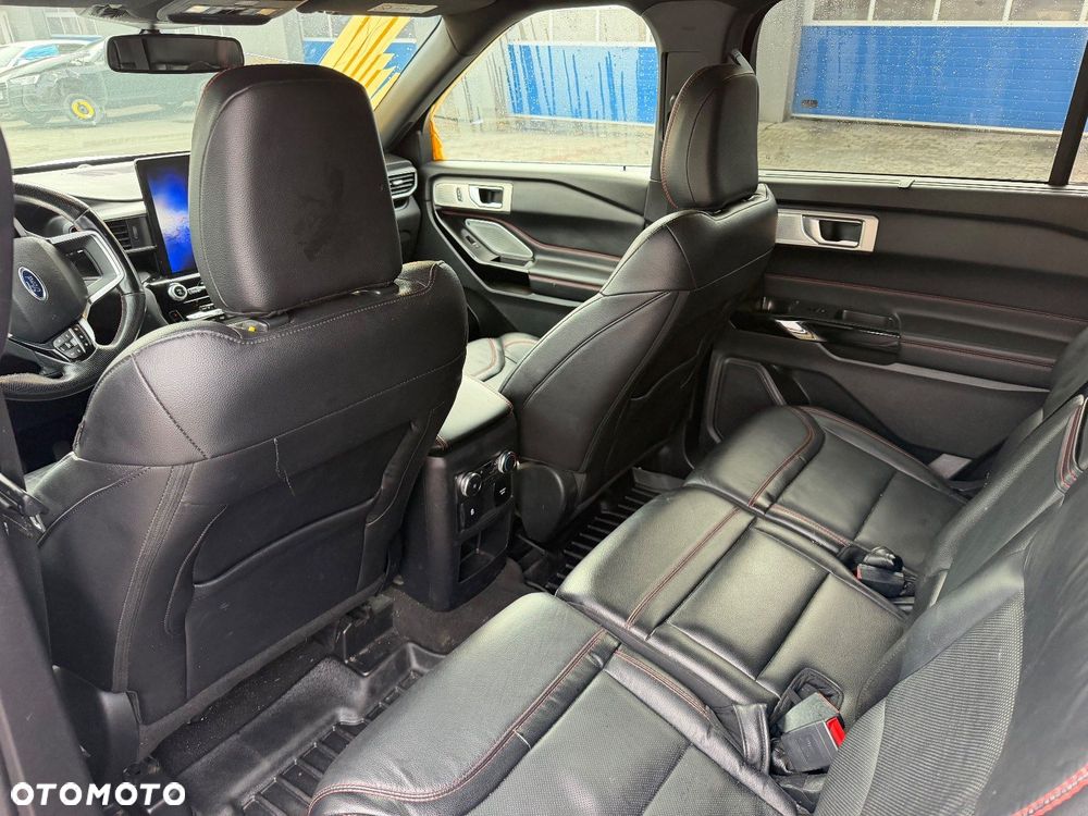 Ford Explorer 3.0 EcoBoost PHEV 4WD ST-Line - 9