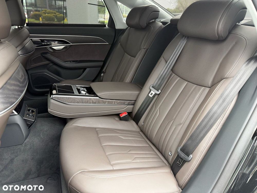 Audi A8 - 16