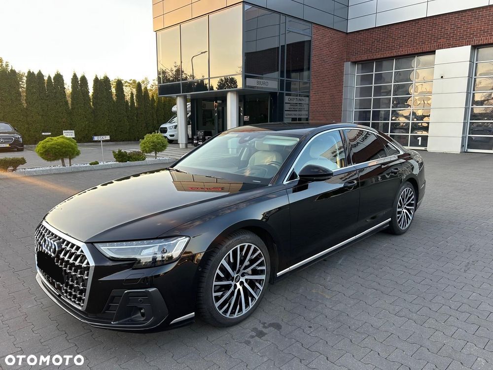 Audi A8 - 1