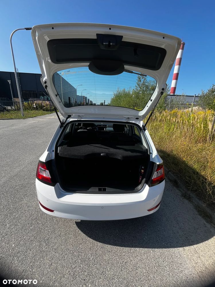 Skoda Fabia 1.0 TSI Ambition - 4