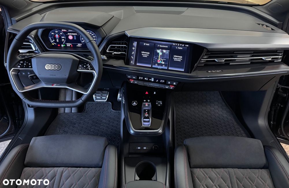 Audi Q4 e-tron 45 82kWh S Line Edition - 14