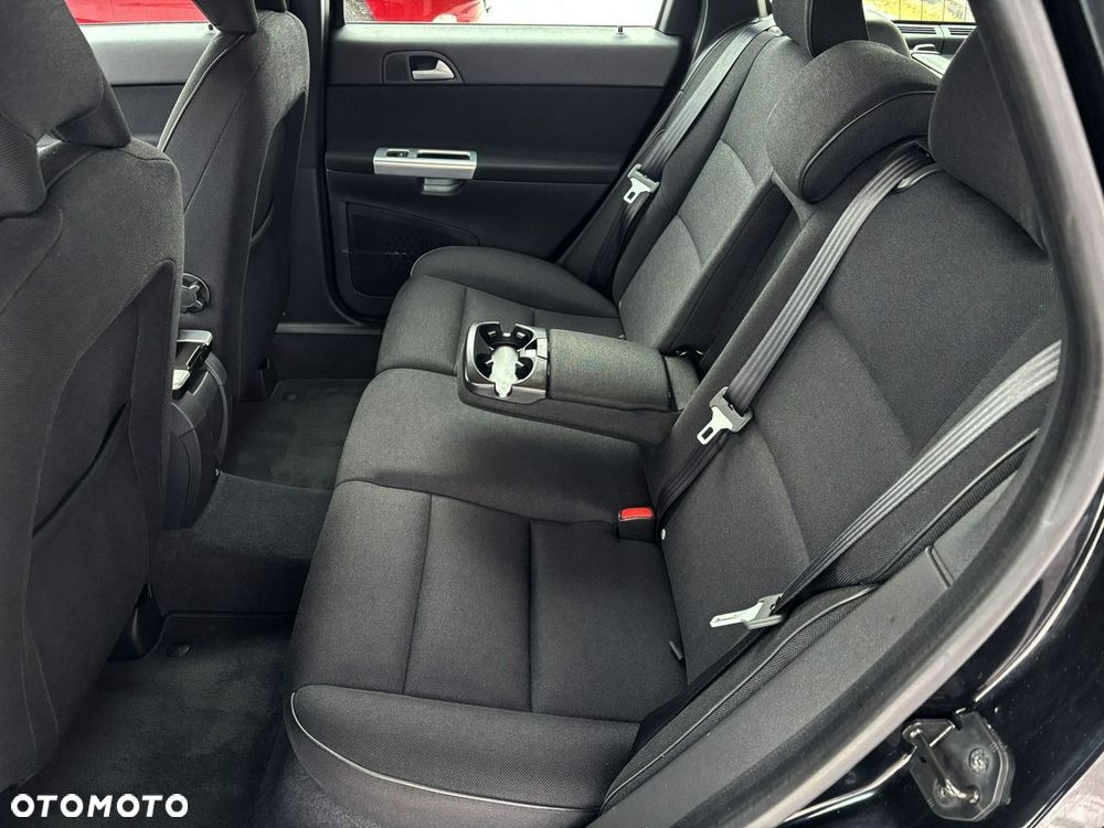 Volvo V50 - 23