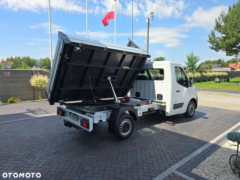 Renault MASTER 17Km WYWROTKA 3 STRONNA 1011Kg Ładowność SILNIK 2,3 AUTO NIE UŻYWANE NA GWARANCJI STAN NOWY NOWY NOWY SALON POLSKA TO SŁONIK BOGATE WYPOSAŻENIE HAK LEDY KLIMA TEMPOMAT - 9