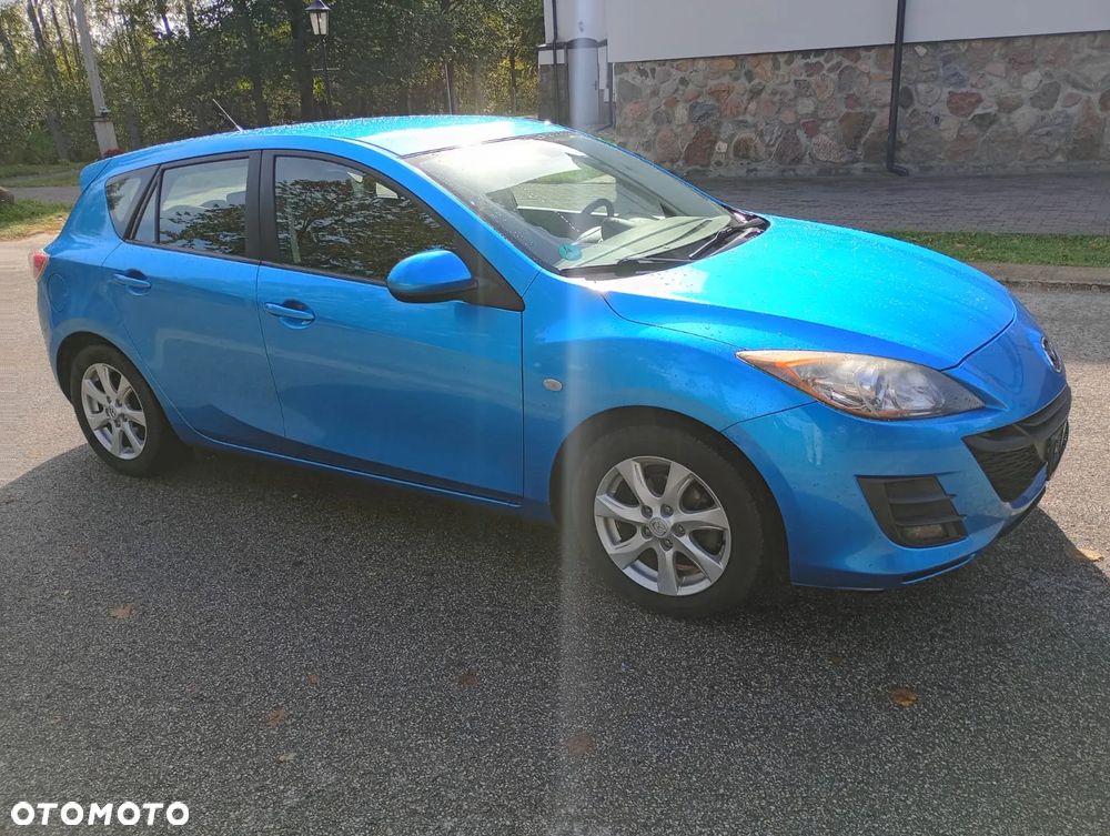 Mazda 3 1.6 Exclusive + - 21