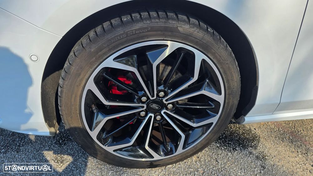 Ford Focus 1.0 EcoBoost ST-Line - 2