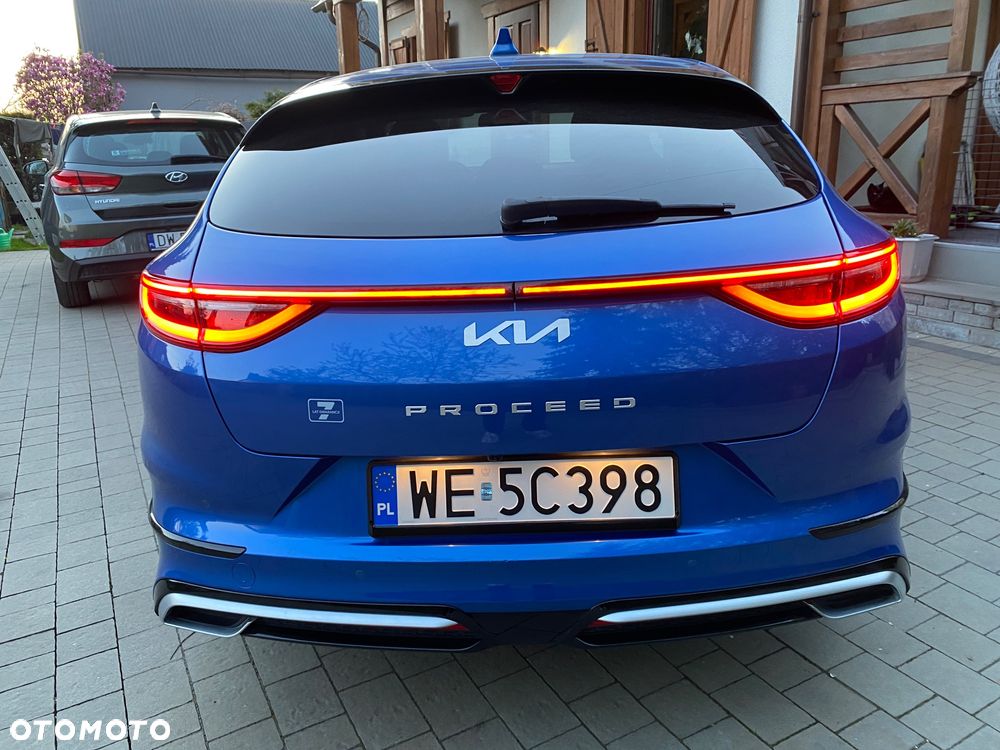 Kia ProCeed - 4