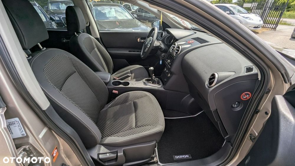 Nissan Qashqai - 18