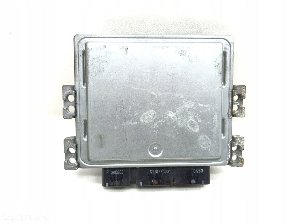 KOMPUTER MODUŁ STEROWNIK RENAULT SCENIC II 8200843713 - 3