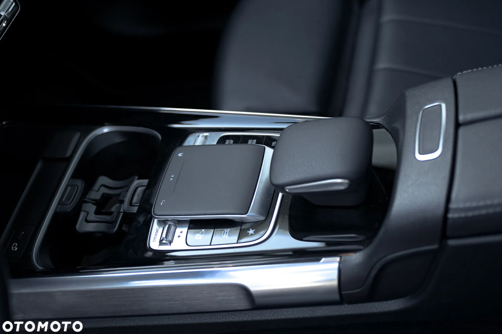 Mercedes-Benz GLB 250 4-Matic 8G-DCT - 20