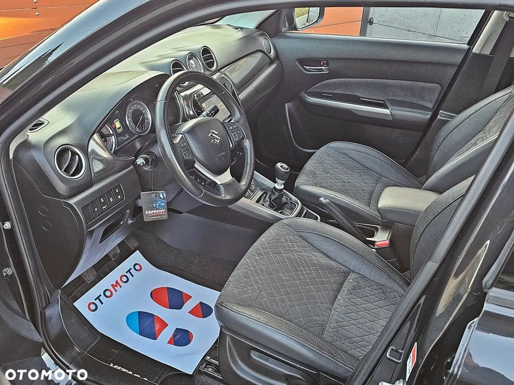 Suzuki Vitara 1.4 Boosterjet Premium 2WD - 14