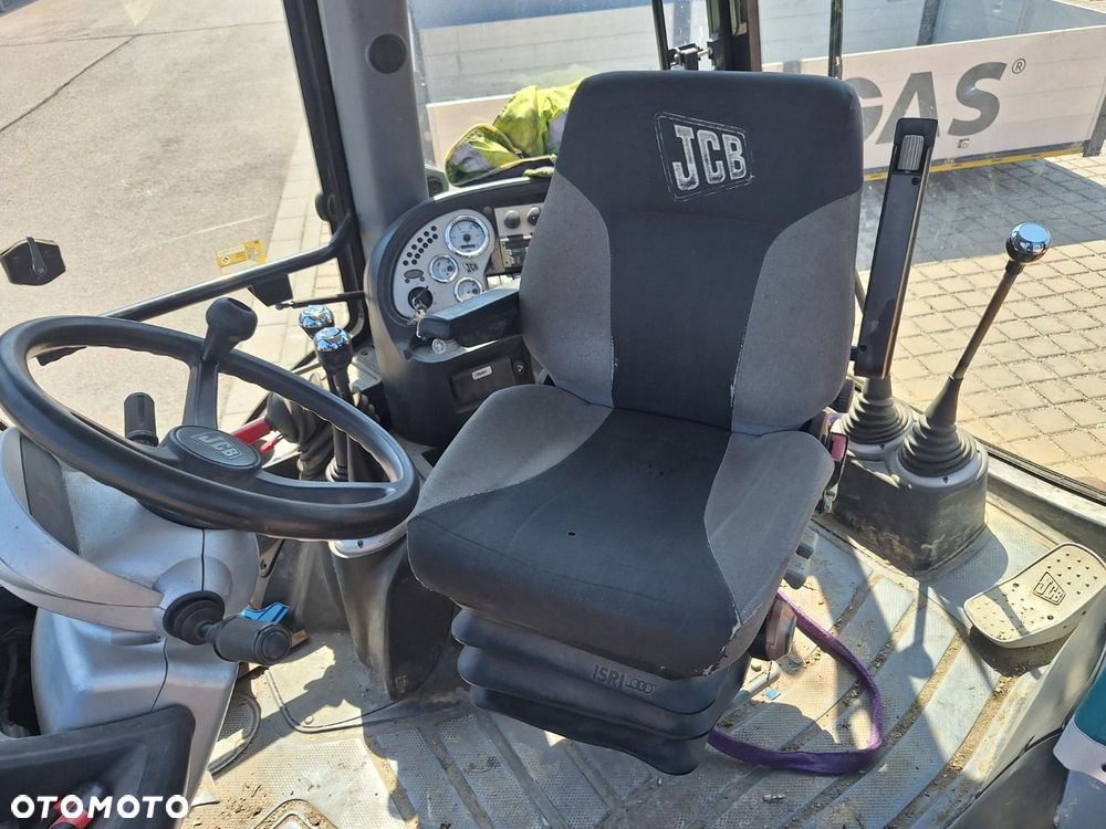 JCB 3 Cx Super 4X4 - 11