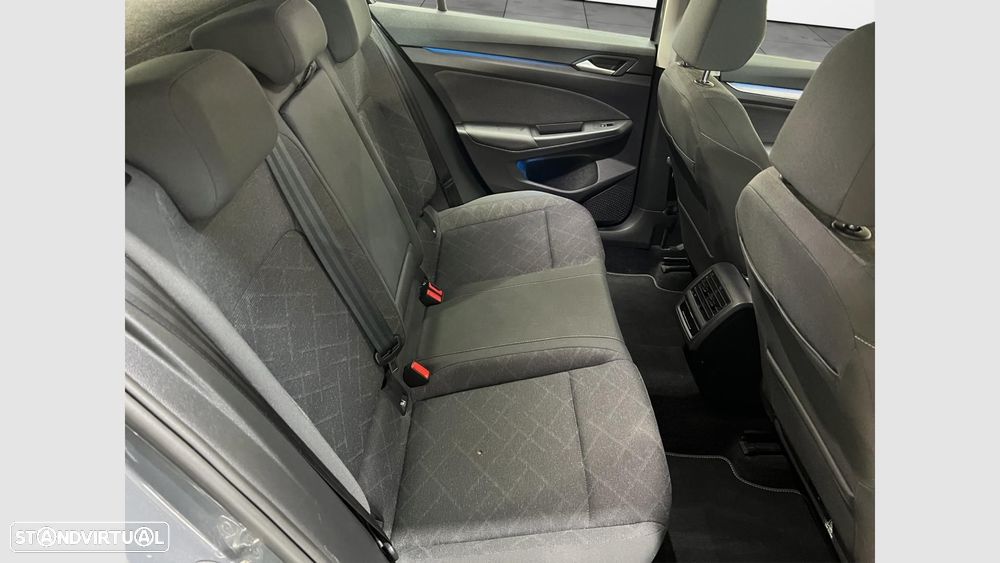VW Golf 1.0 TSI Life - 14