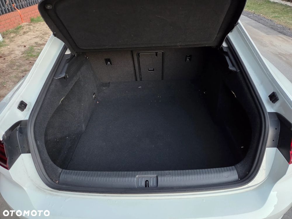 Volkswagen Arteon 2.0 TDI SCR Elegance DSG - 19