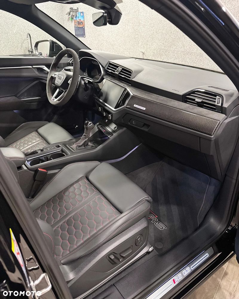 Audi RS Q3 Sportback - 8