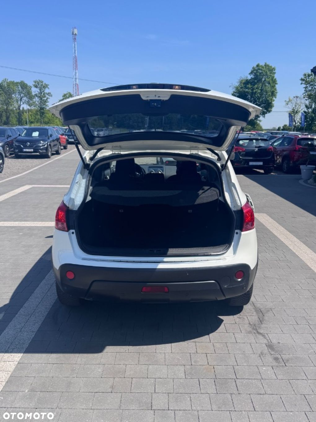 Nissan Qashqai - 11