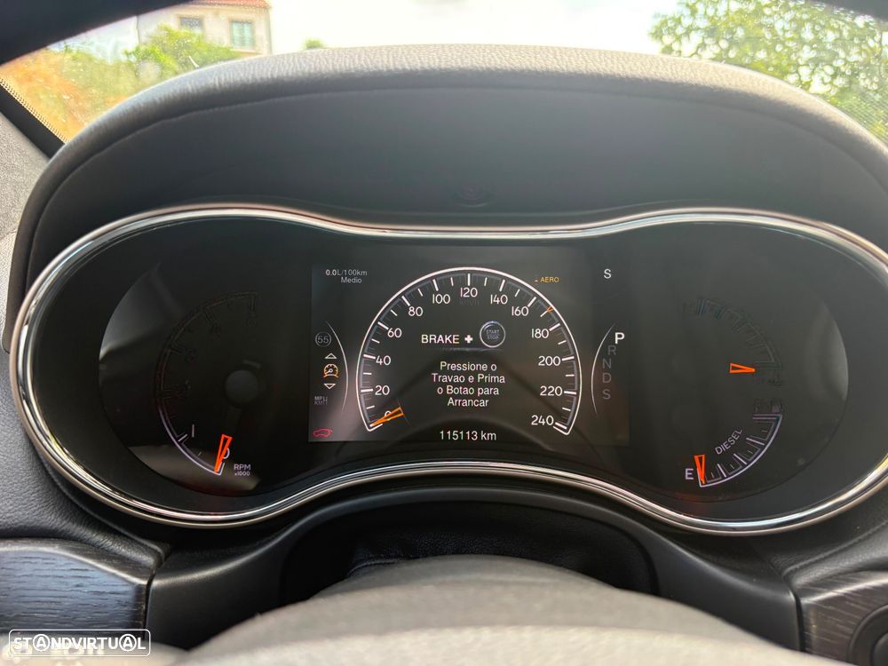 Jeep Grand Cherokee 3.0 V6 Multijet 4WD Auto Summit - 9