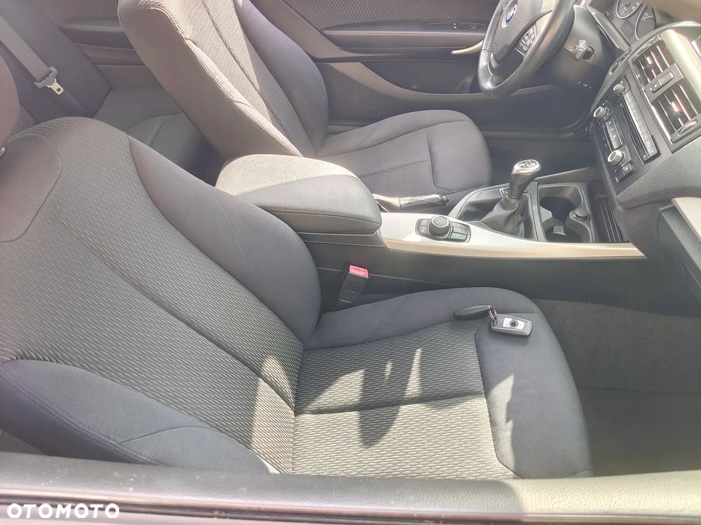 BMW Seria 1 116d Sport Line - 27