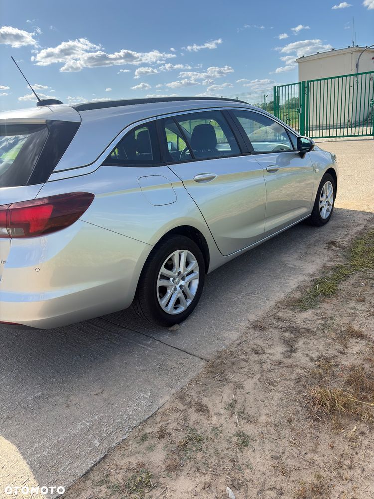 Opel Astra 1.6 CDTI Cosmo - 39