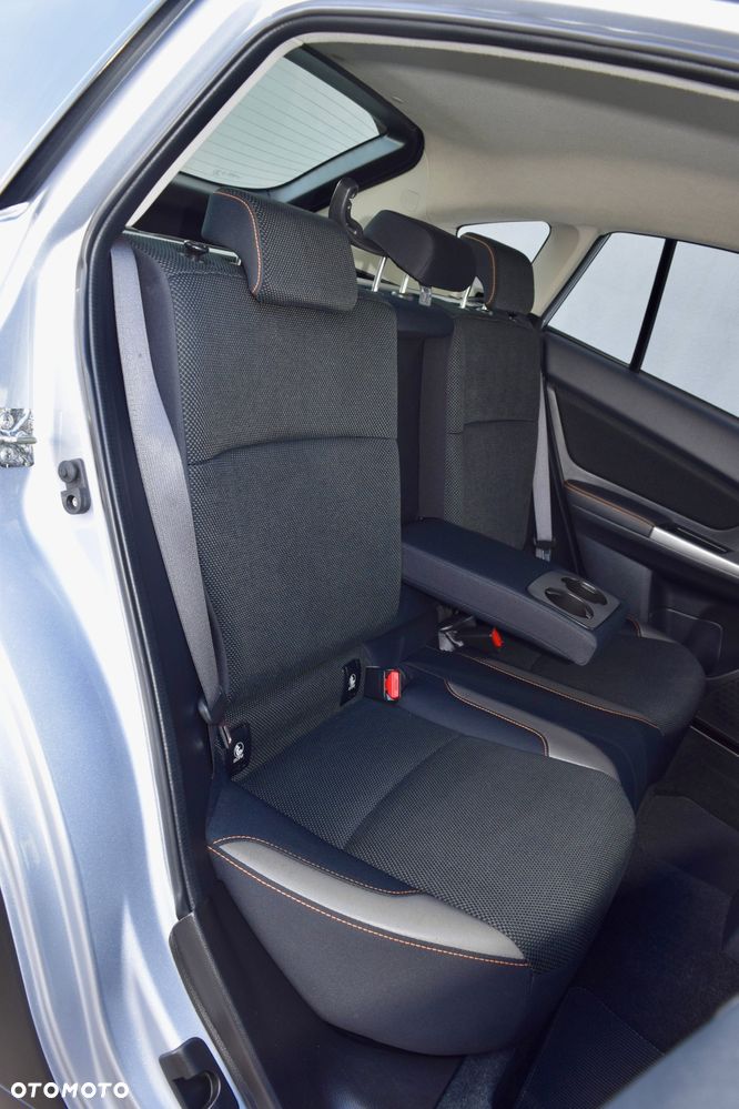 Subaru XV 2.0i Exclusive - 10