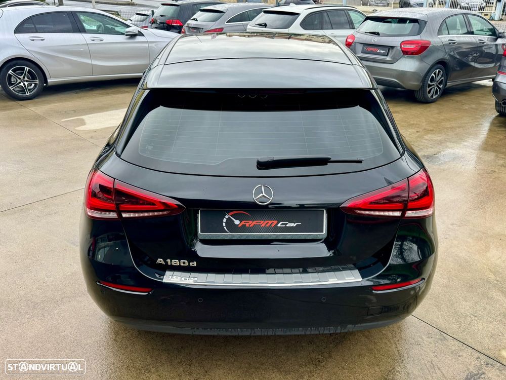 Mercedes-Benz A 180 d 7G-DCT AMG Line - 12