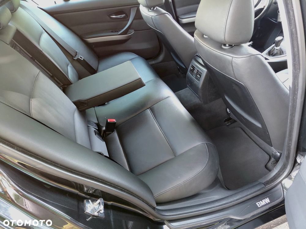 BMW Seria 3 - 13