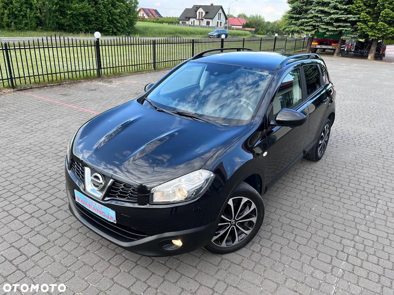 Nissan Qashqai 1.6 dCi DPF tekna - 1