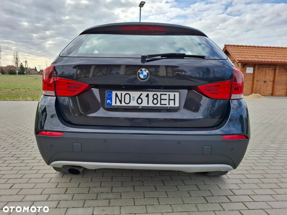 BMW X1 xDrive20d - 10