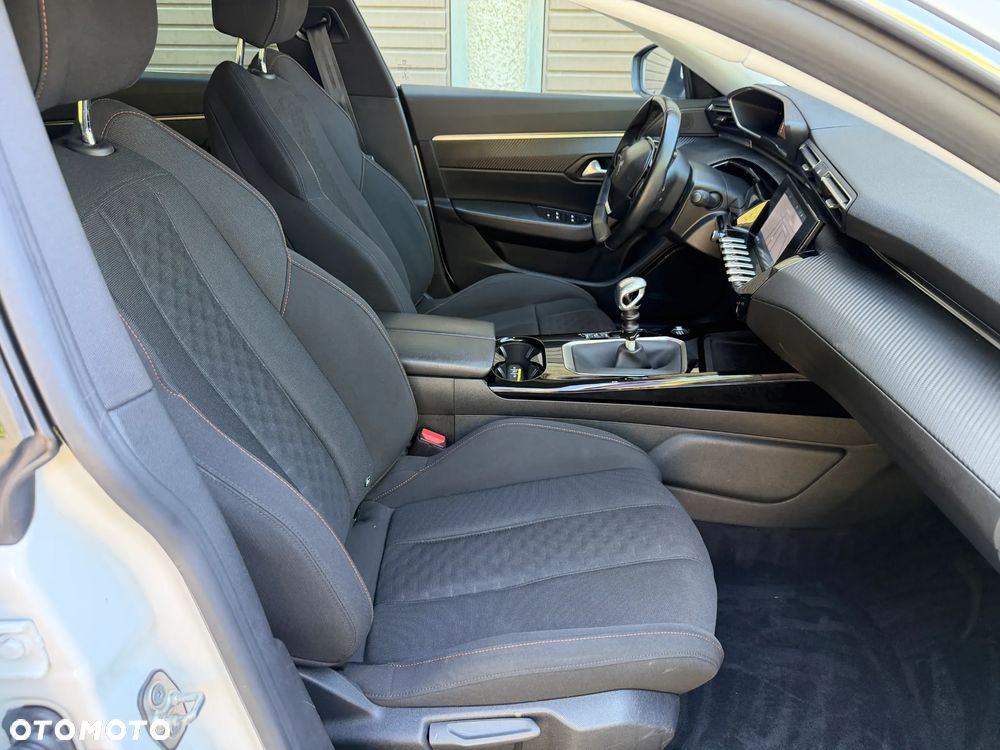 Peugeot 508 BlueHDi 130 Active - 4