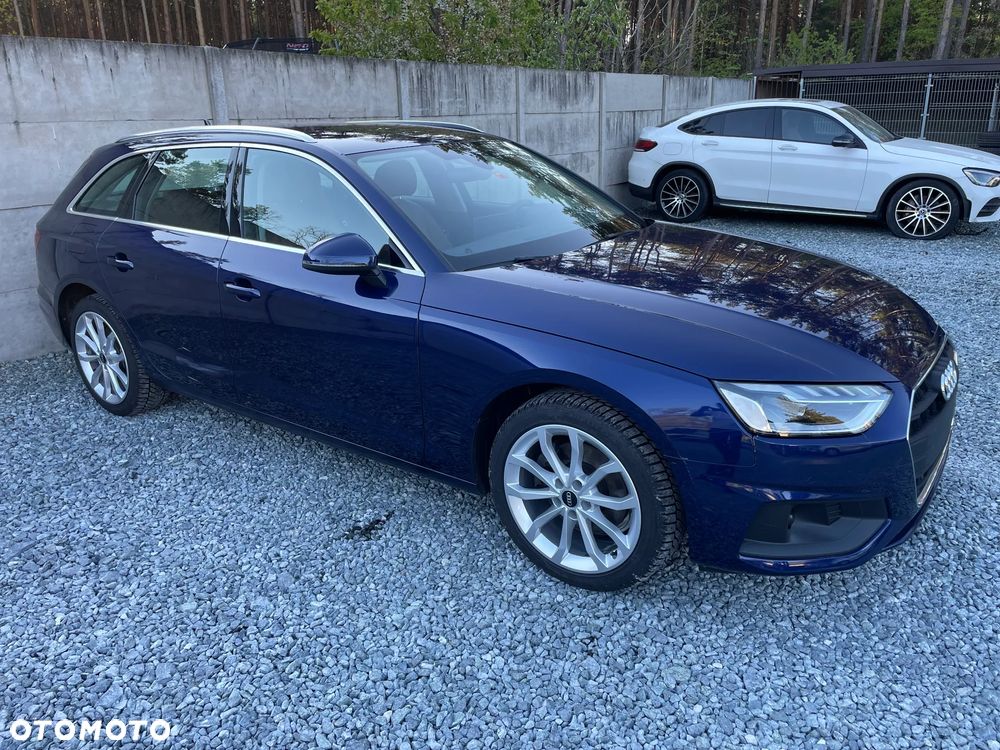 Audi A4 Avant - 10