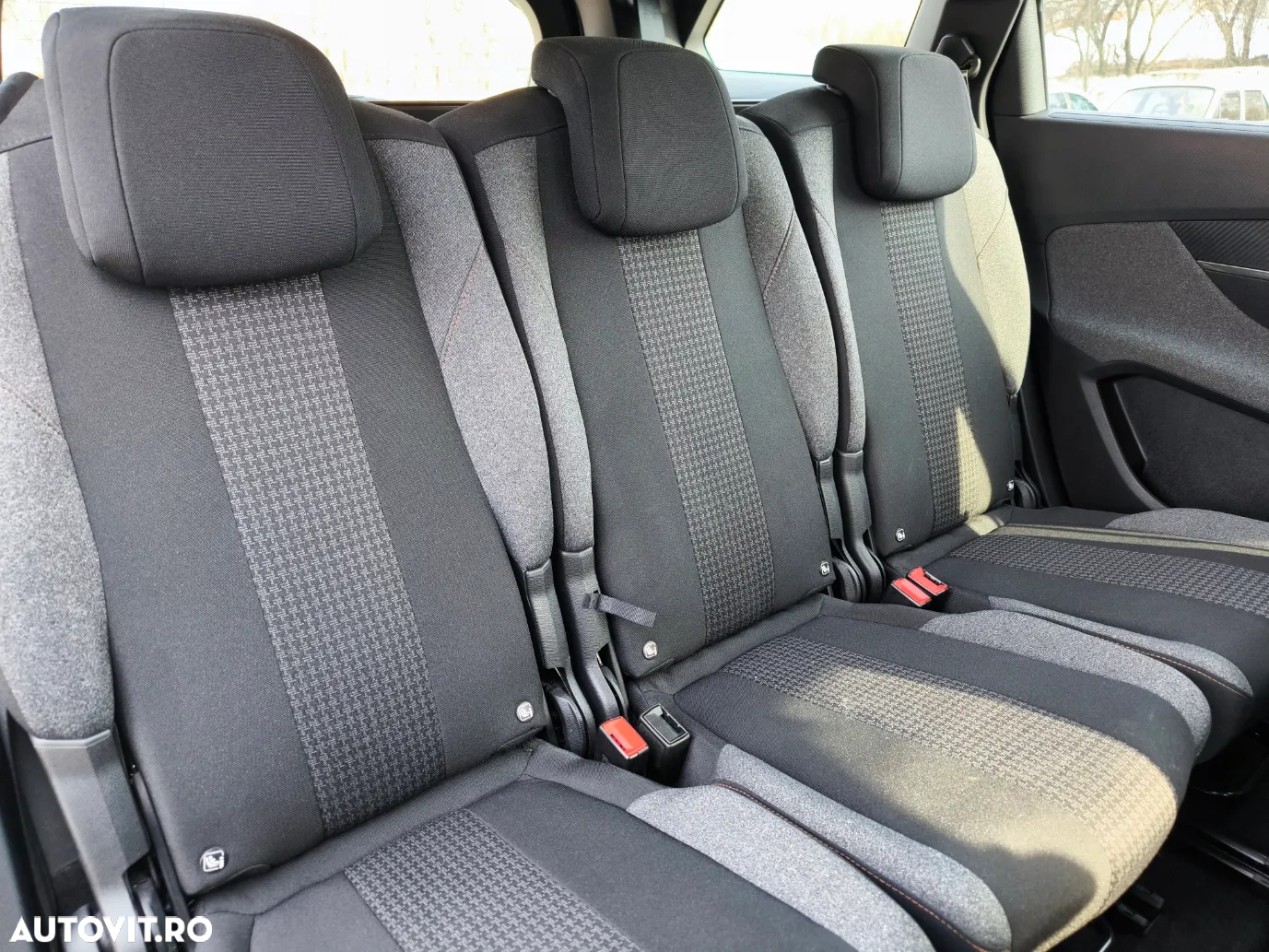 Peugeot 5008 1.2 Puretech Allure Aut. - 9