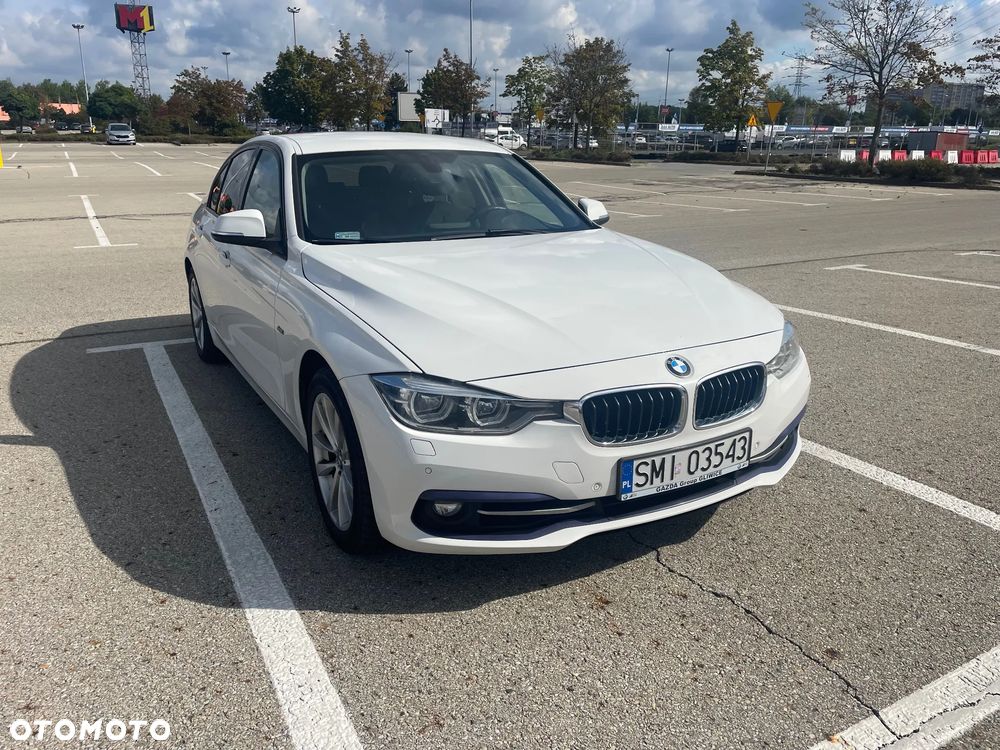 BMW Seria 3 318i Sport Line - 6