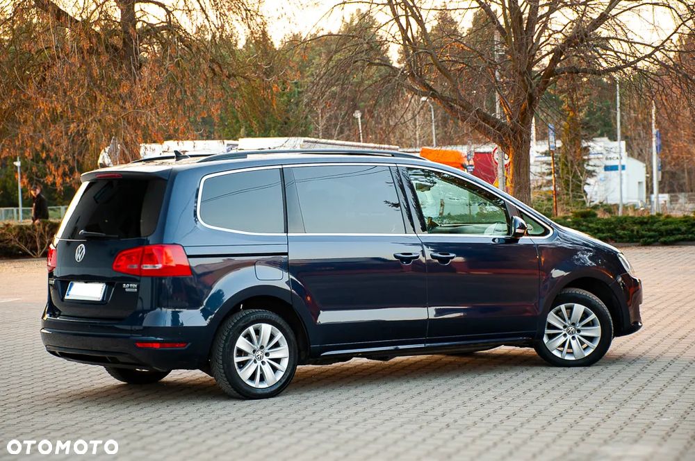 Volkswagen Sharan 2.0 TDI DSG Blue Motion Highline - 14